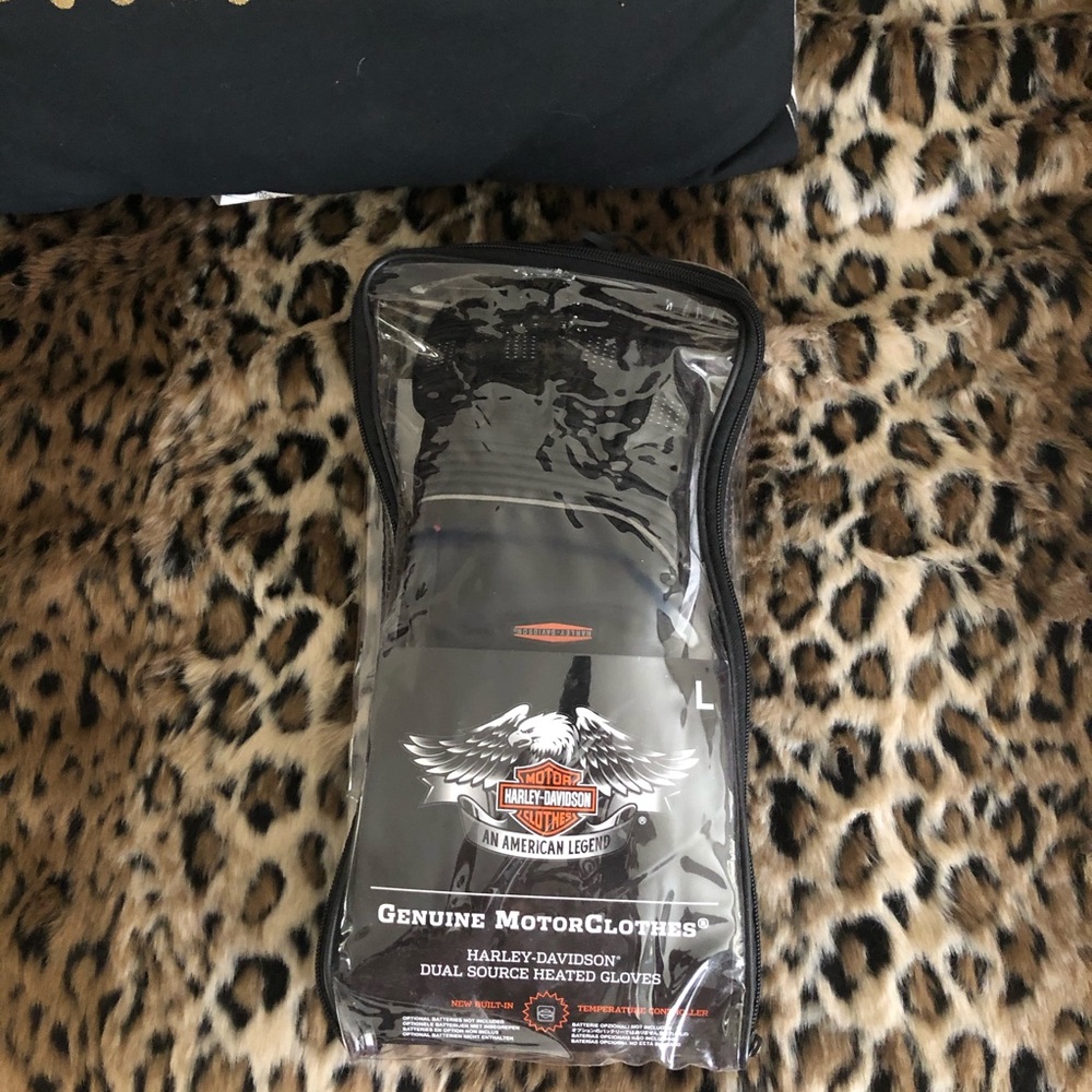 Genuine Harley Davidson Dual Heated Gloves